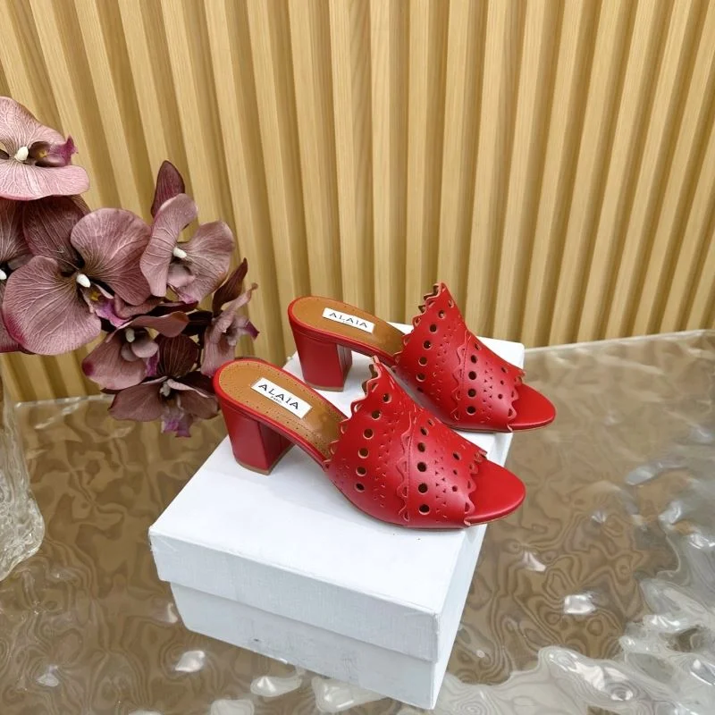 Alaia Sandals Sporty 10746