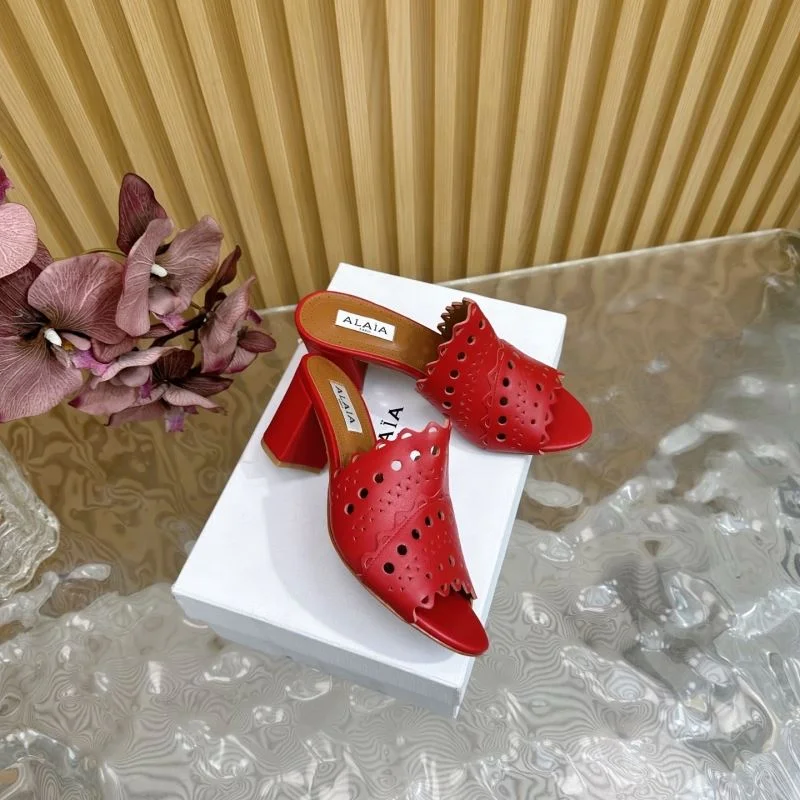 Alaia Sandals Sporty 10746