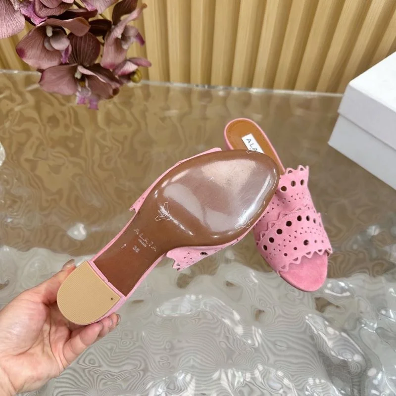 Alaia Sandals Stylish 10721