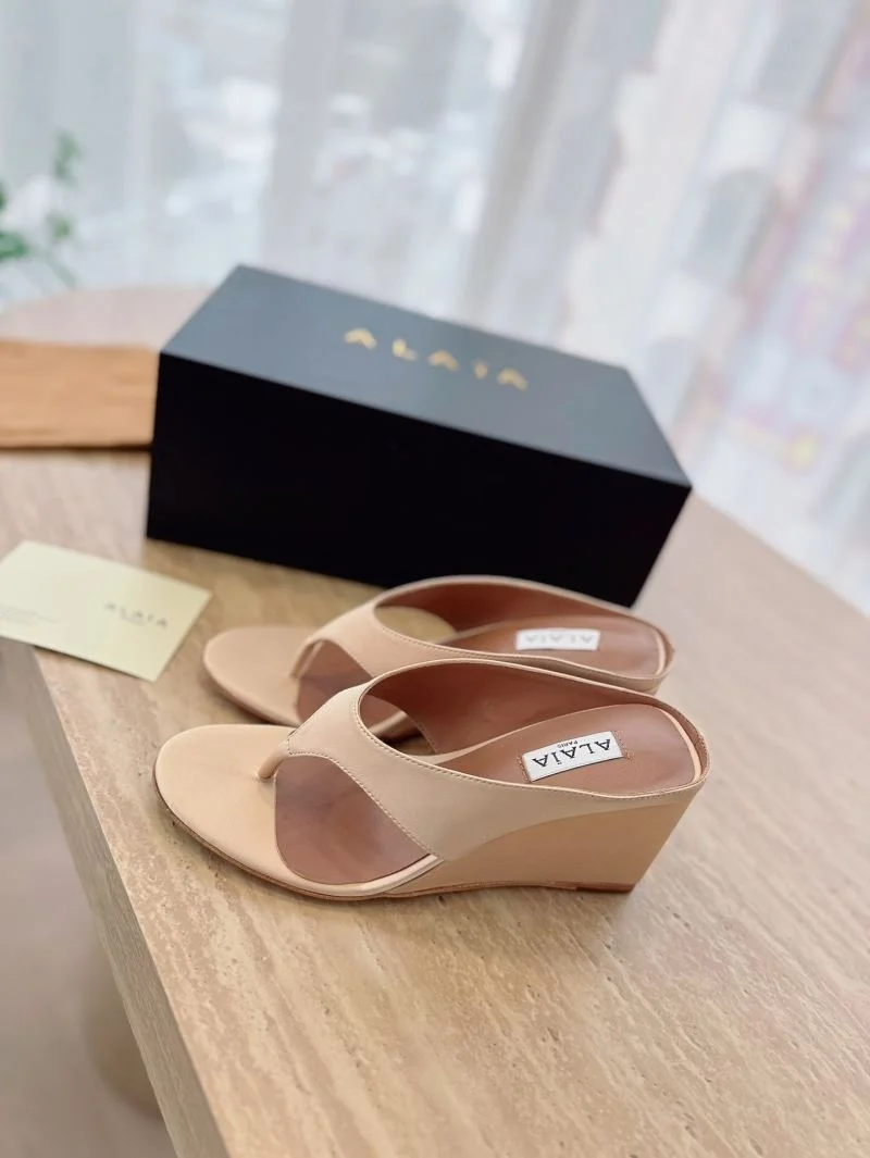 Alaia Sandals Durable 10712
