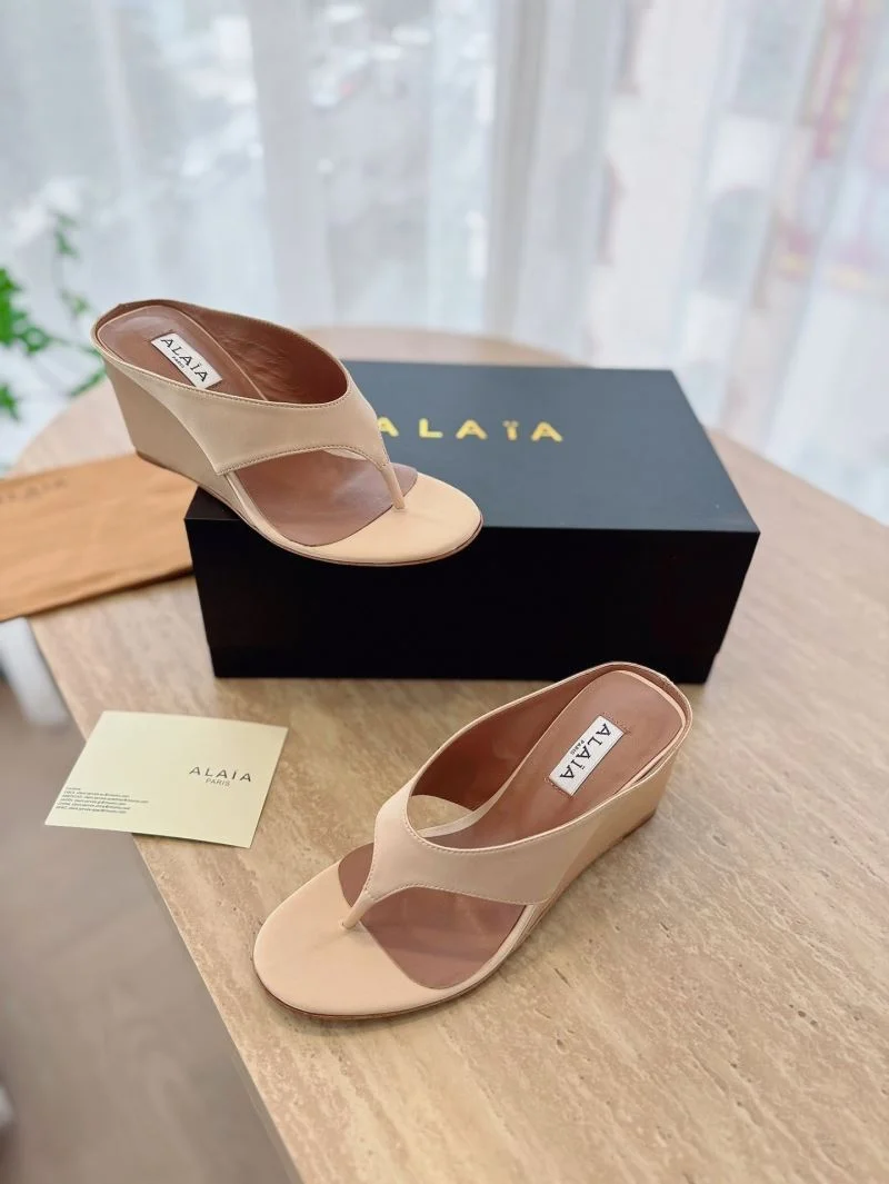 Alaia Sandals Durable 10712