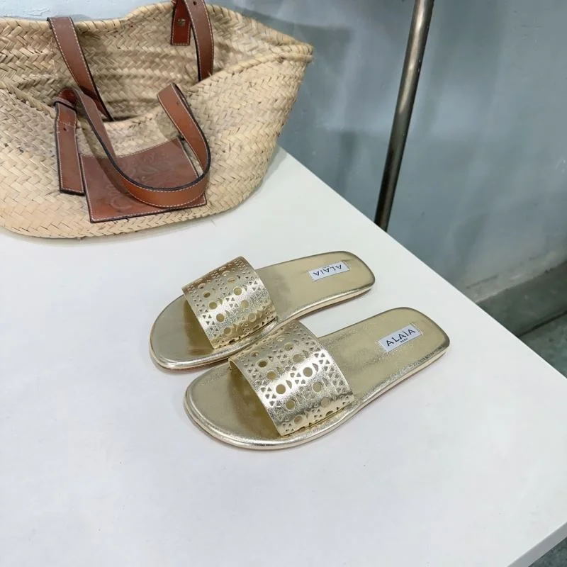 Alaia Sandals UrbanStyle 10720