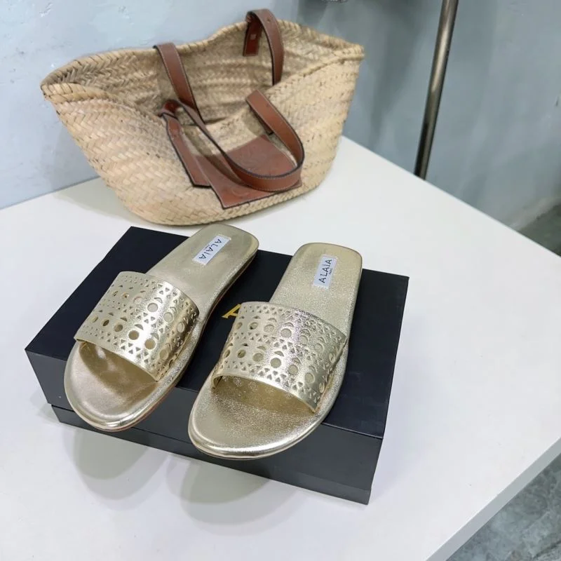 Alaia Sandals UrbanStyle 10720