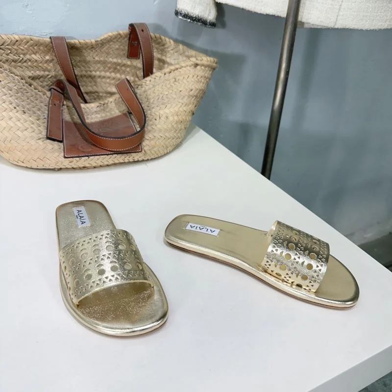 Alaia Sandals UrbanStyle 10720
