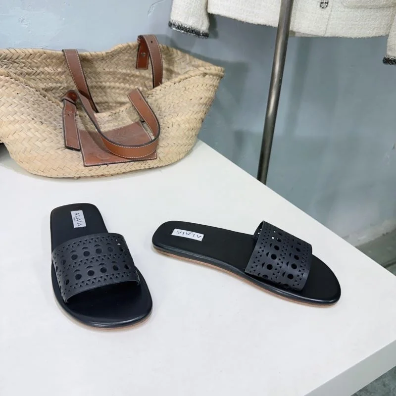Alaia Sandals Functional 10716