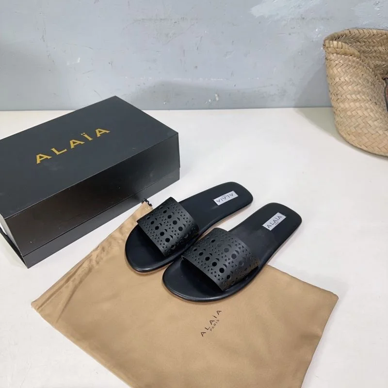 Alaia Sandals Functional 10716
