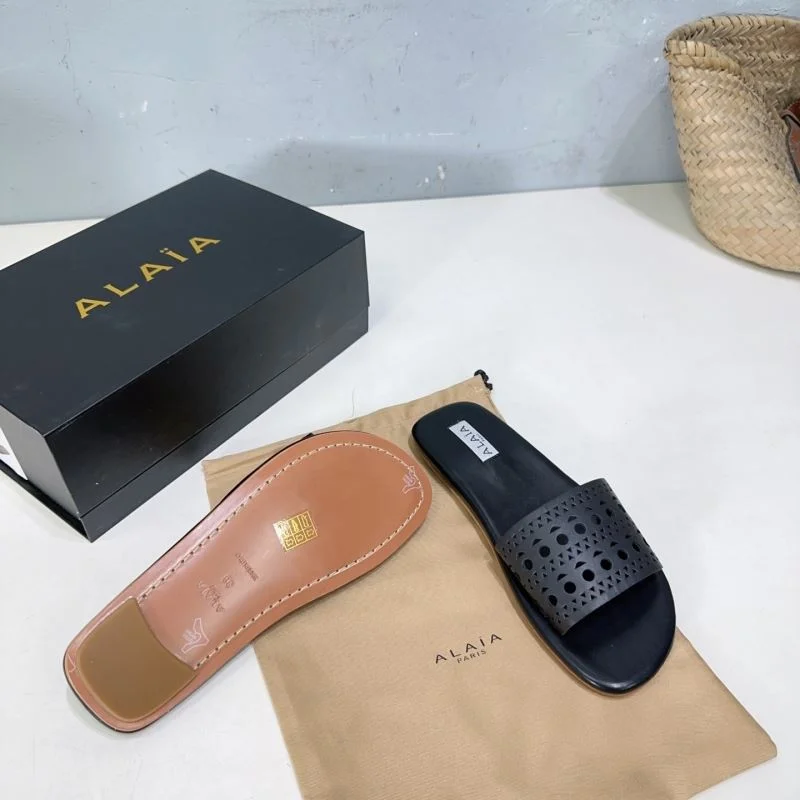 Alaia Sandals Functional 10716