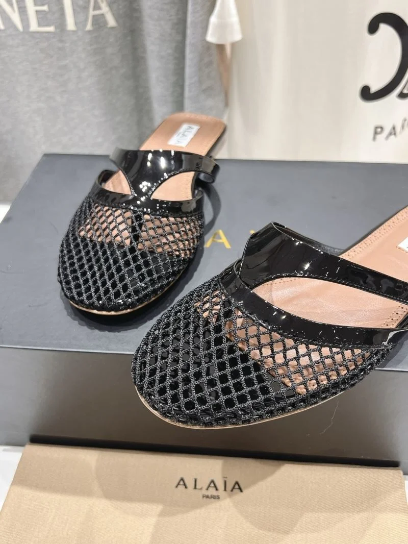 Alaia Sandals Breathable 10693