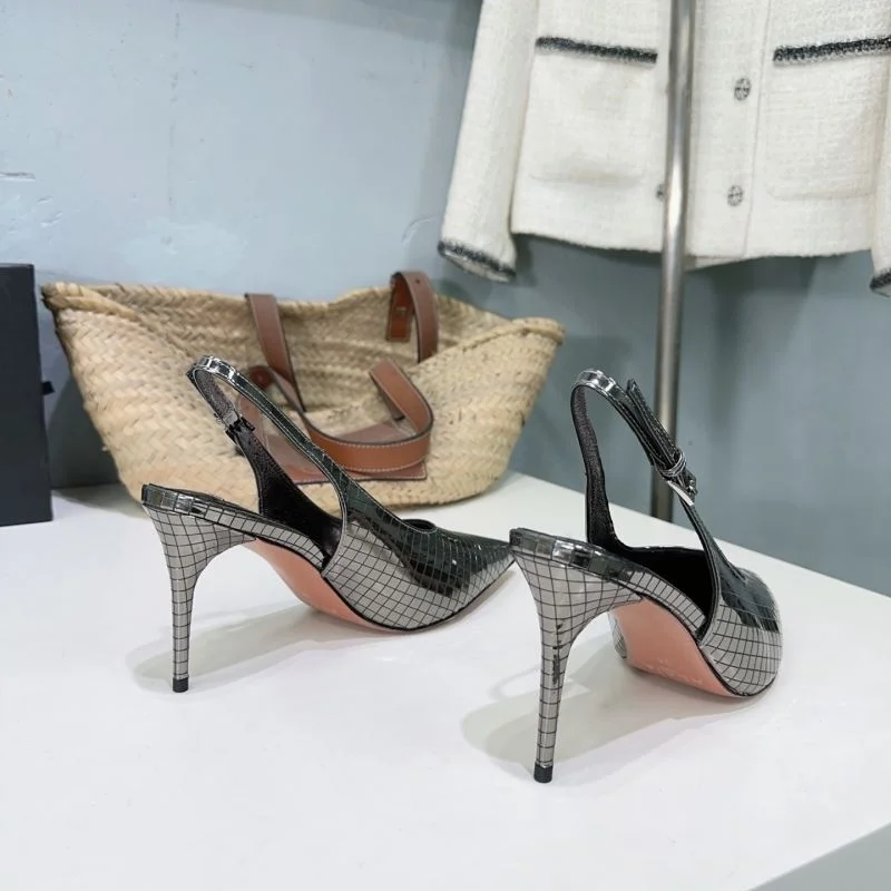 Alaia Sandals MoistureWicking 10682