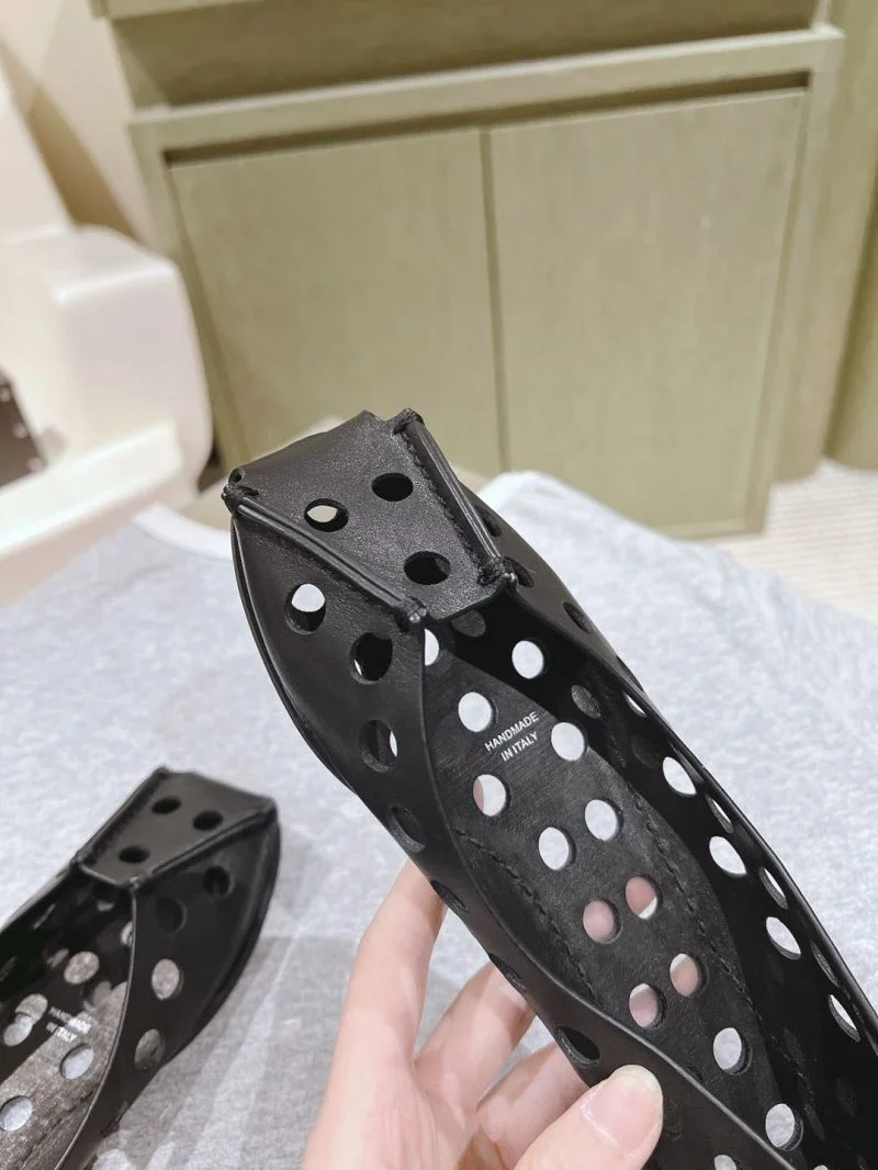 OdorResistant Alaia Sandals 16025