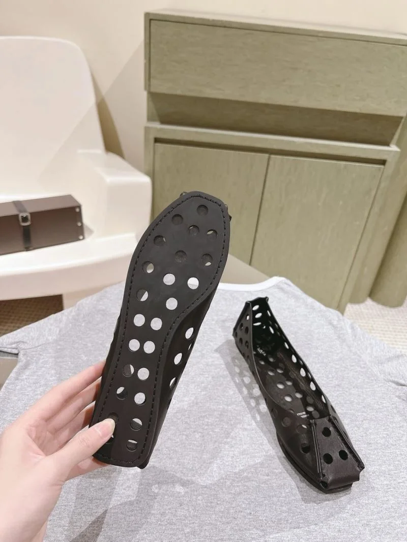 OdorResistant Alaia Sandals 16025