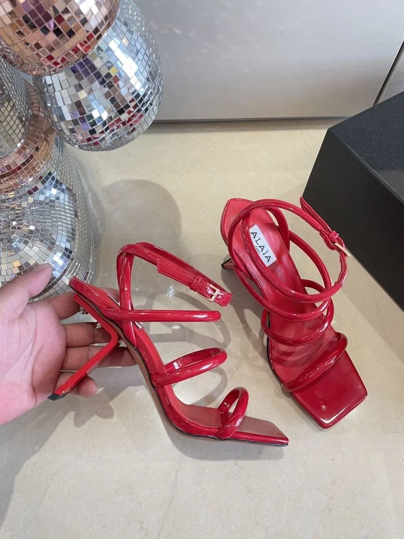 Alaia Sandals Sporty 16027