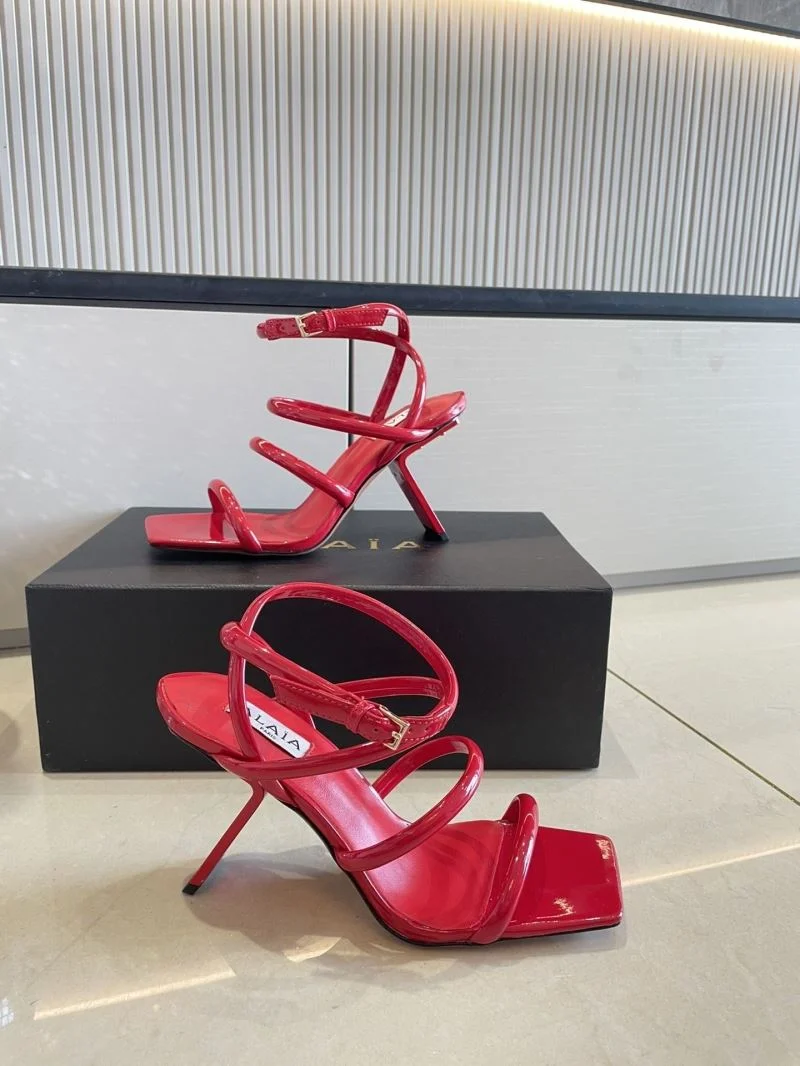 Alaia Sandals Sporty 16027
