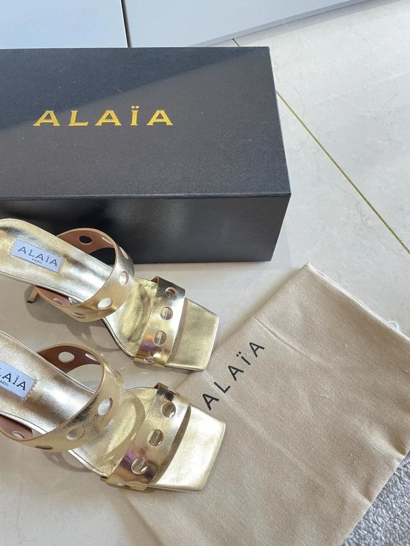 Alaia Sandals SmoothTexture 15991