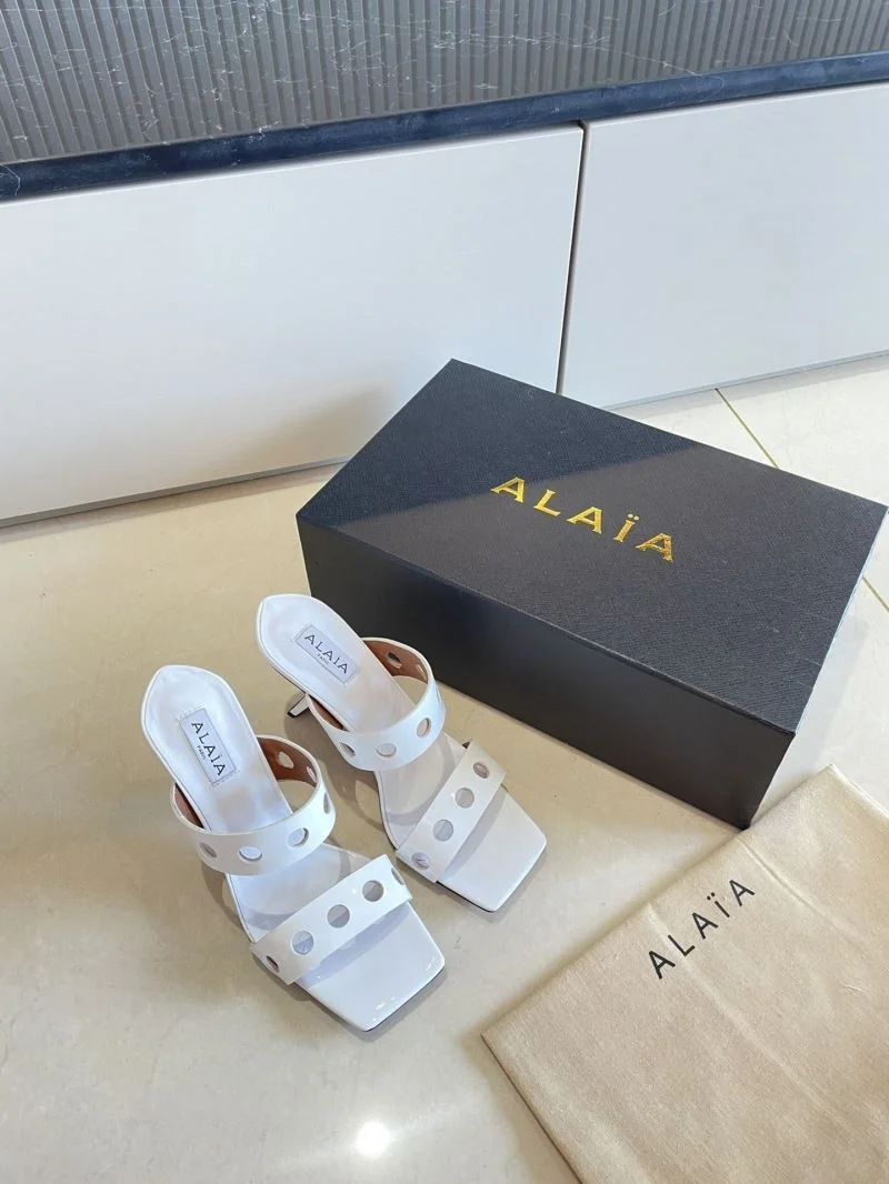 Alaia Sandals Sophisticated 15987