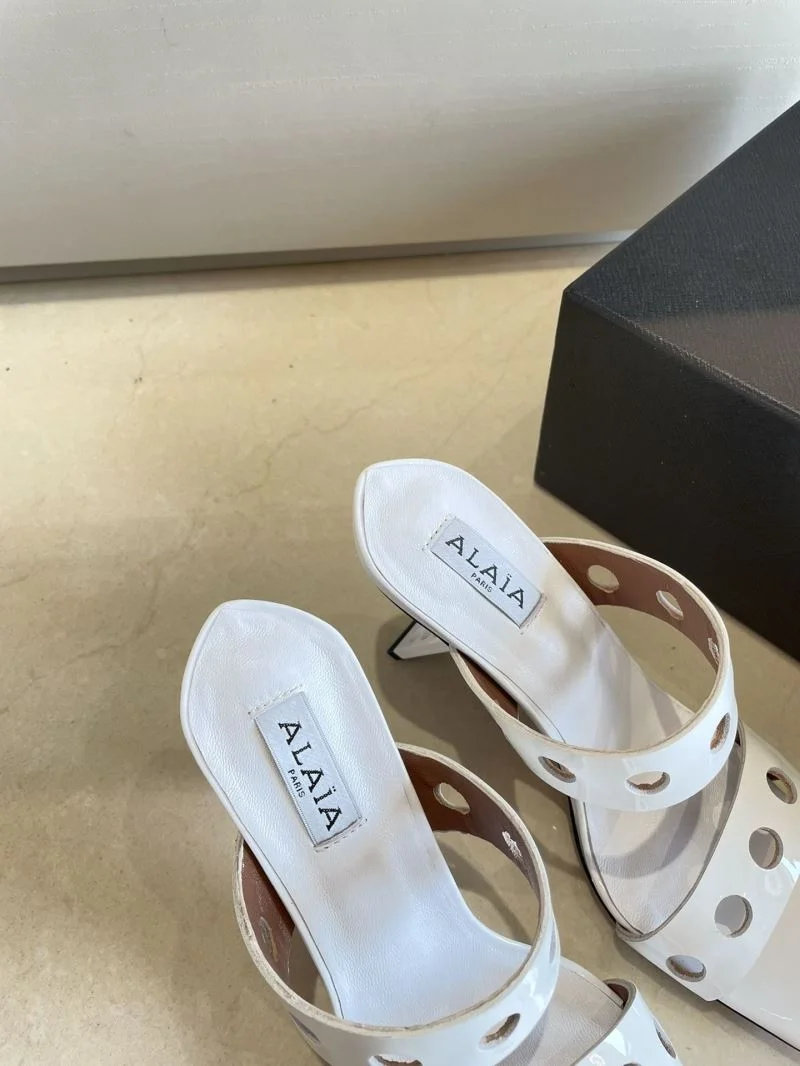 Alaia Sandals Sophisticated 15987