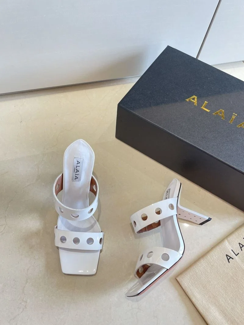 Alaia Sandals Sophisticated 15987