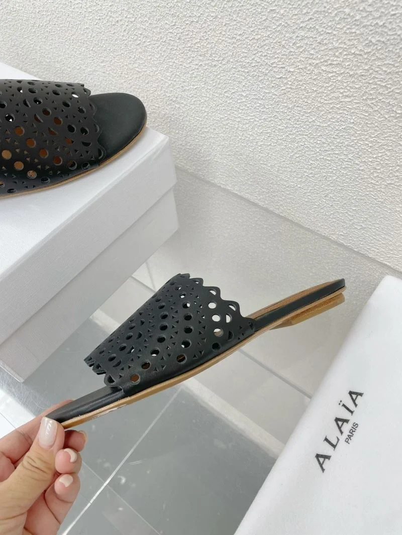 Alaia Sandals Neat 15967