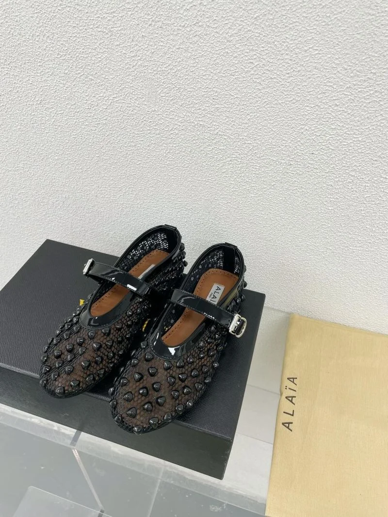 Alaia Sandals WellDesigned 16072