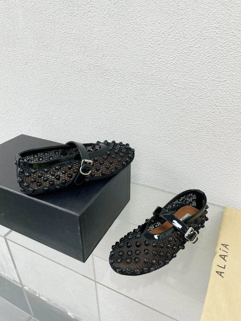 Alaia Sandals WellDesigned 16072