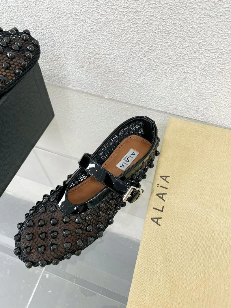 Alaia Sandals WellDesigned 16072
