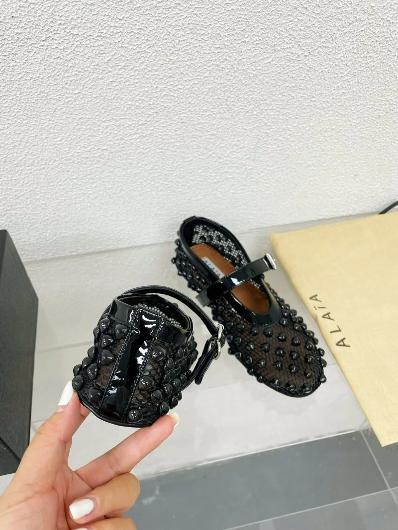 Alaia Sandals WellDesigned 16072