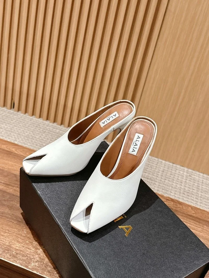 Alaia Sandals Cozy 6998