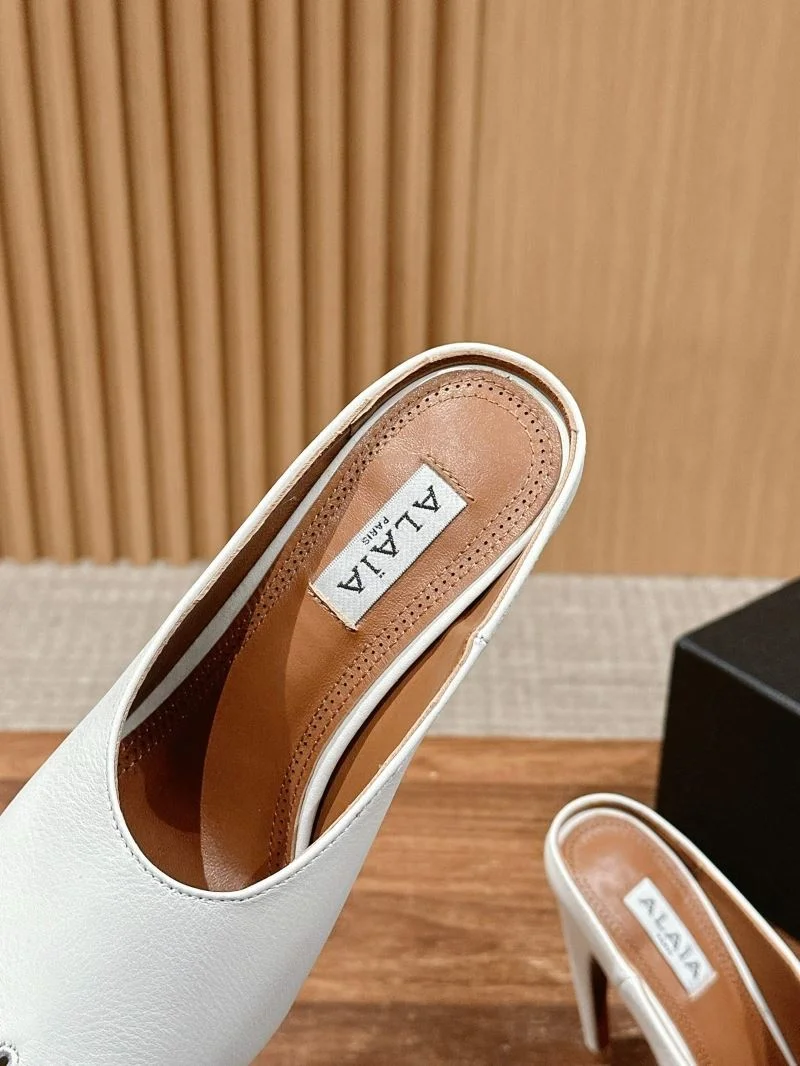 Alaia Sandals Cozy 6998