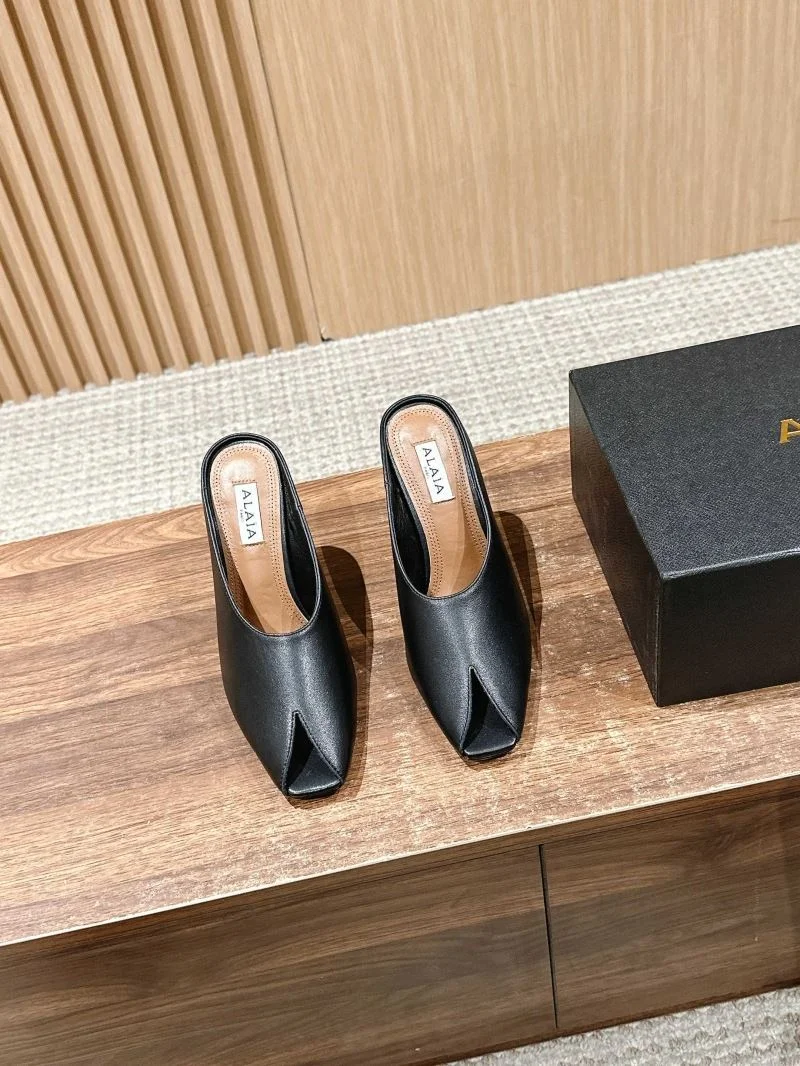 Alaia Sandals Elegant 6999
