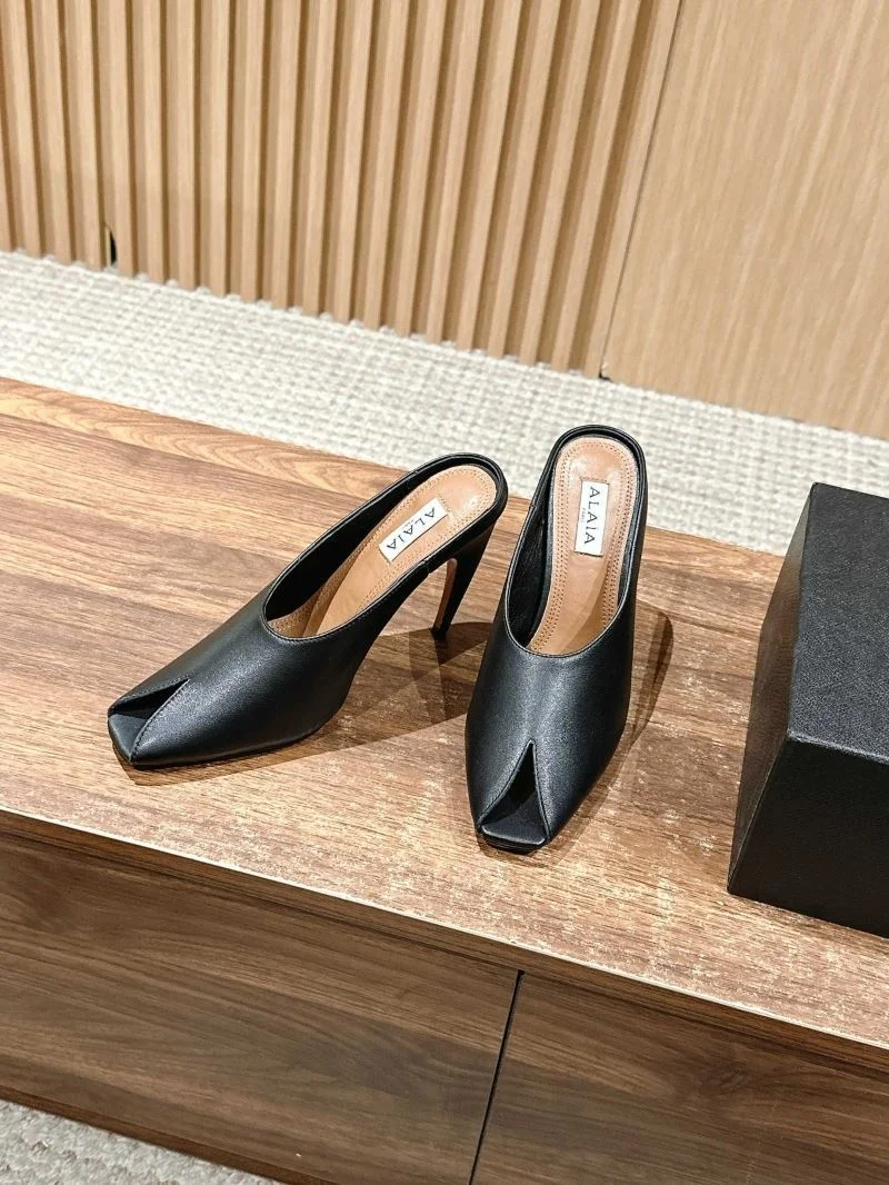 Alaia Sandals Elegant 6999