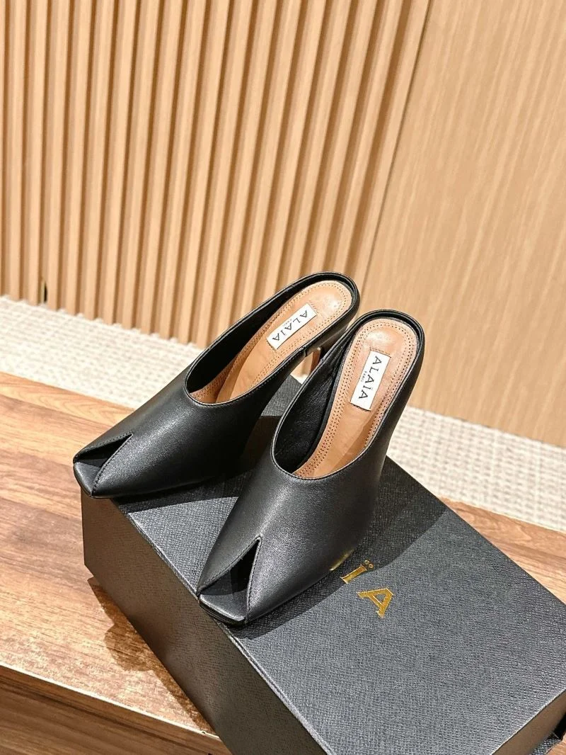 Alaia Sandals Elegant 6999