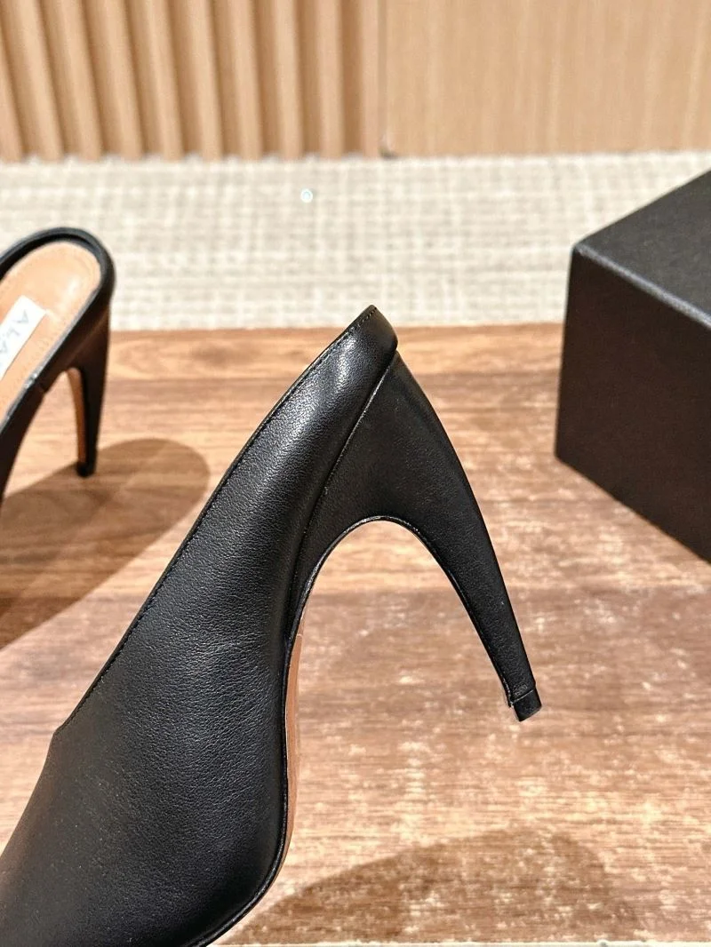 Alaia Sandals Elegant 6999