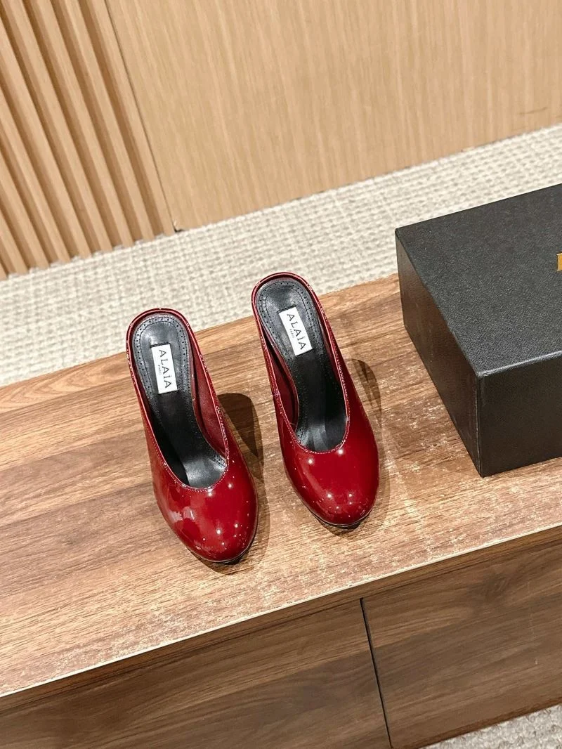 Compact Alaia Sandals 7018