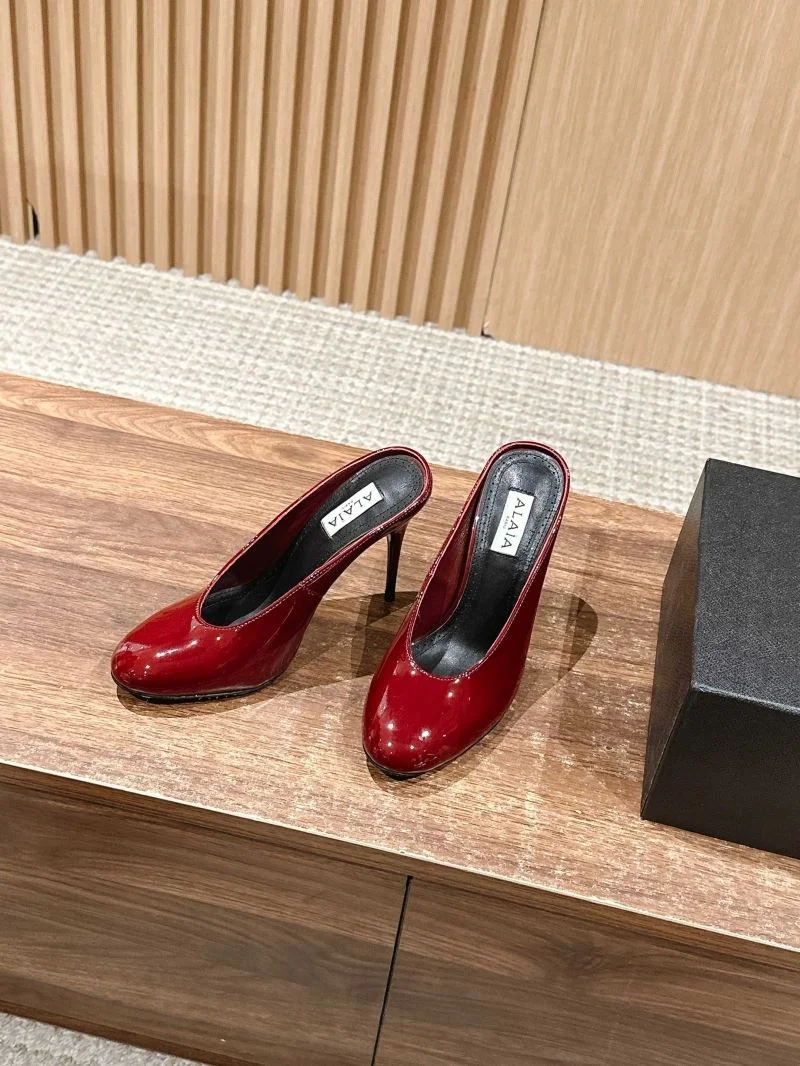 Compact Alaia Sandals 7018
