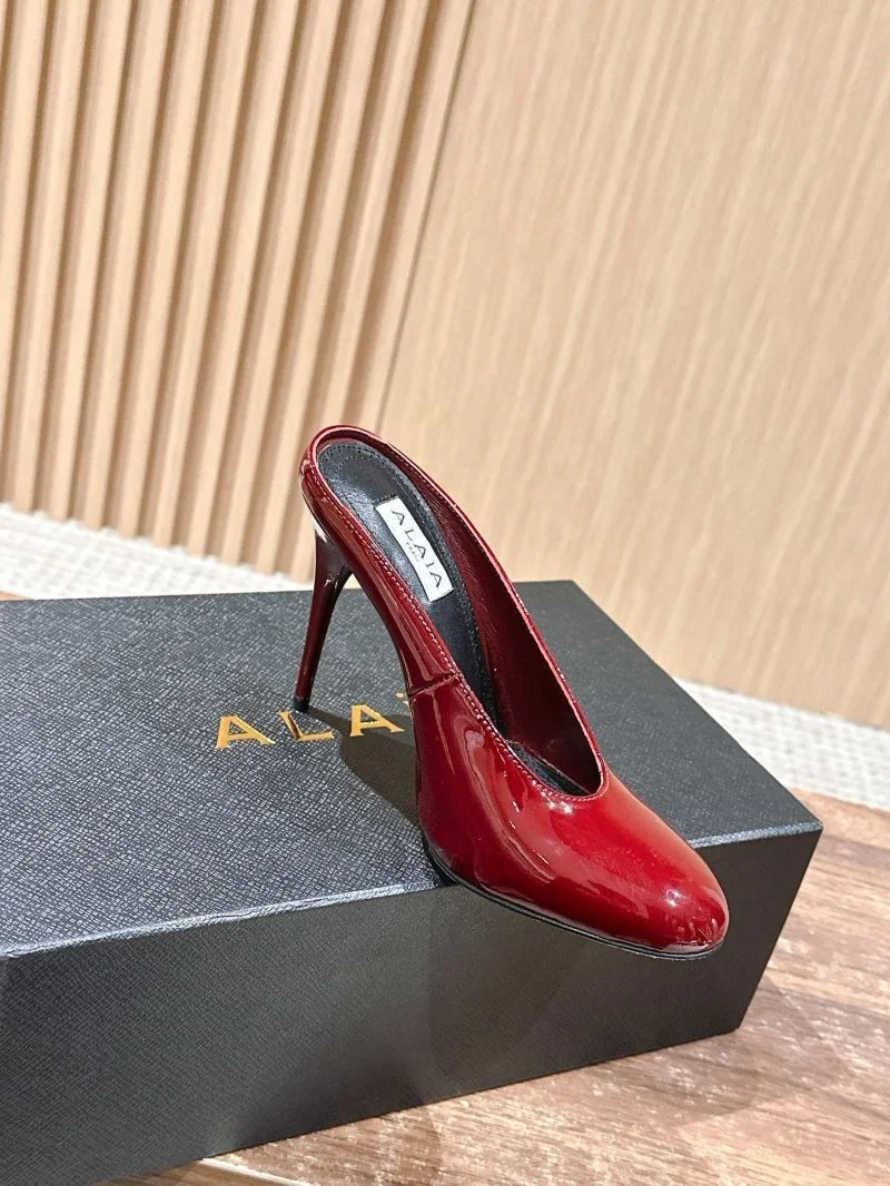 Compact Alaia Sandals 7018