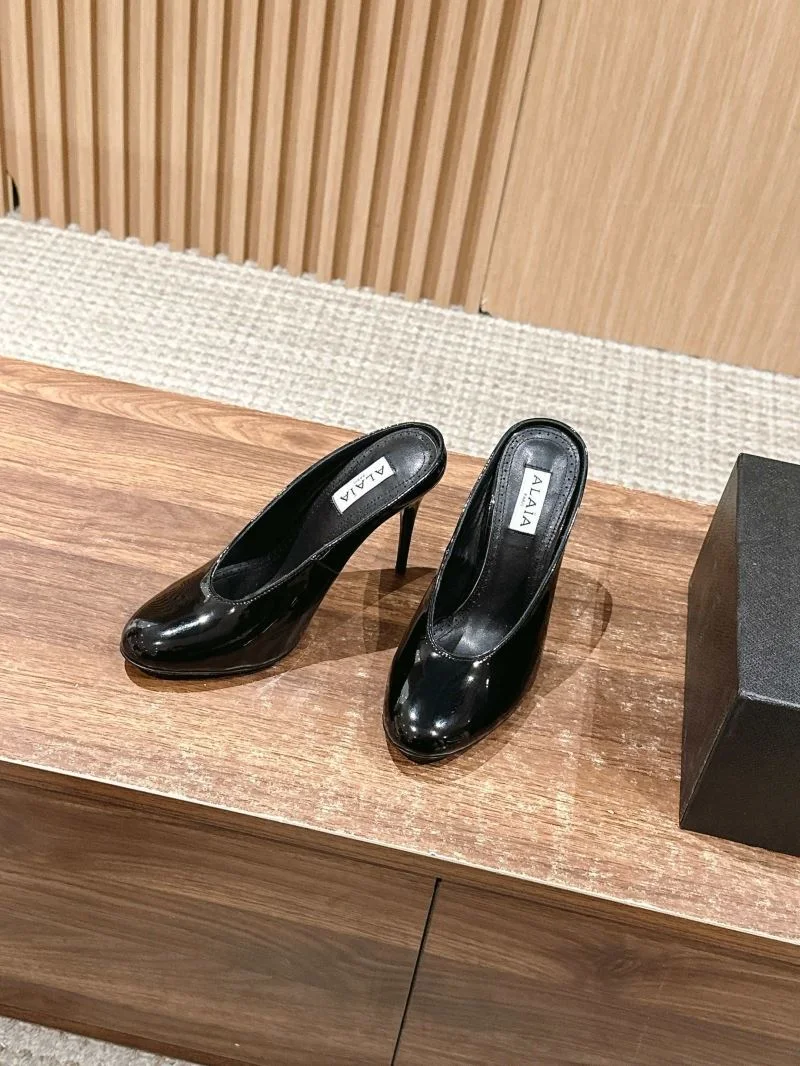 TravelReady Alaia Sandals 7015
