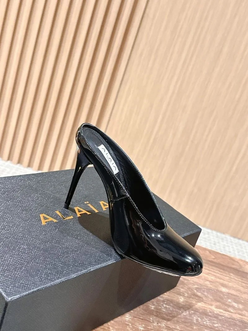 TravelReady Alaia Sandals 7015
