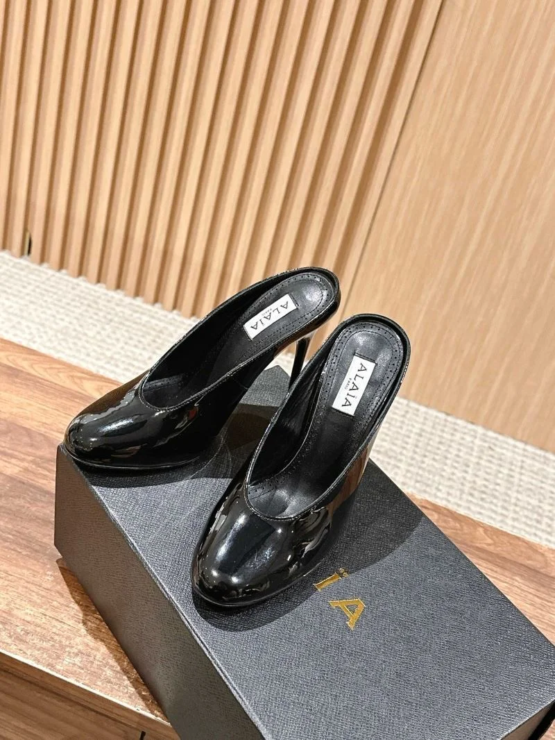 TravelReady Alaia Sandals 7015