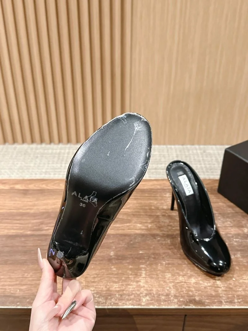 TravelReady Alaia Sandals 7015