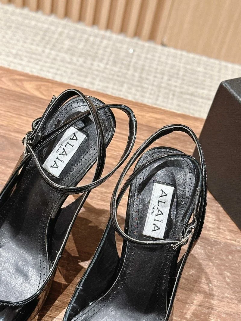 Chic Alaia Sandals 6984