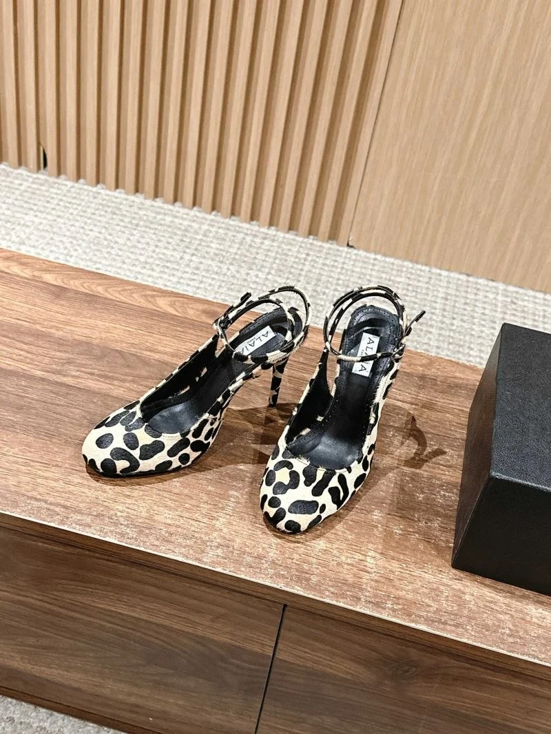 Unique Alaia Sandals 7064