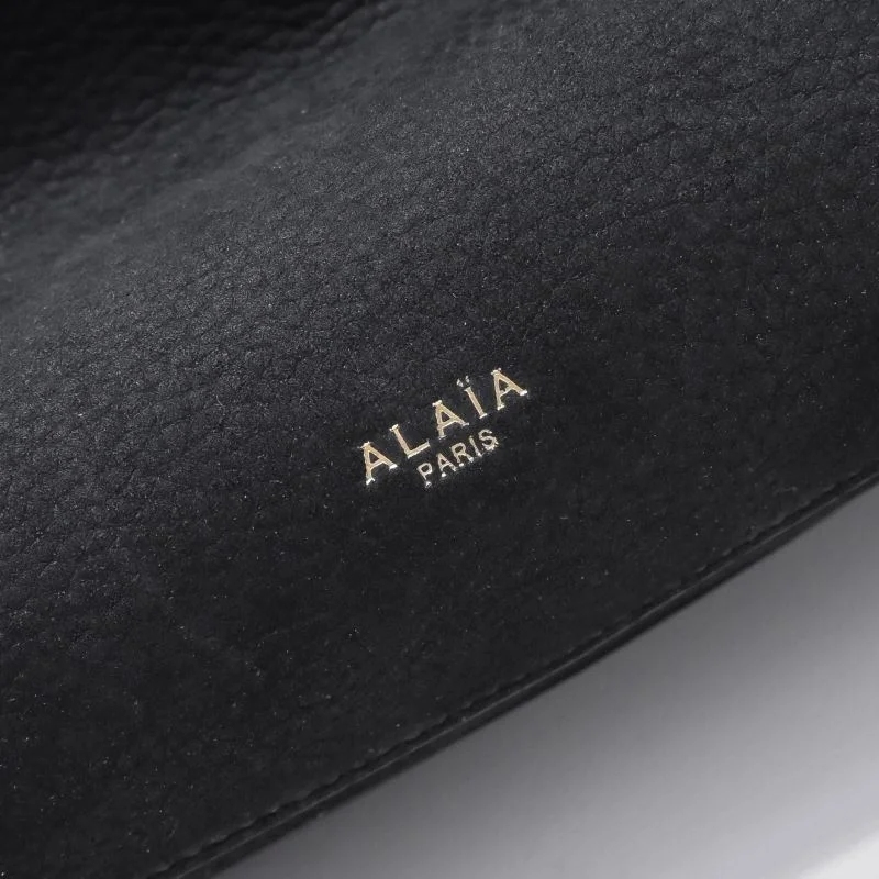 Alaia Satchel Bags UrbanStyle 45485