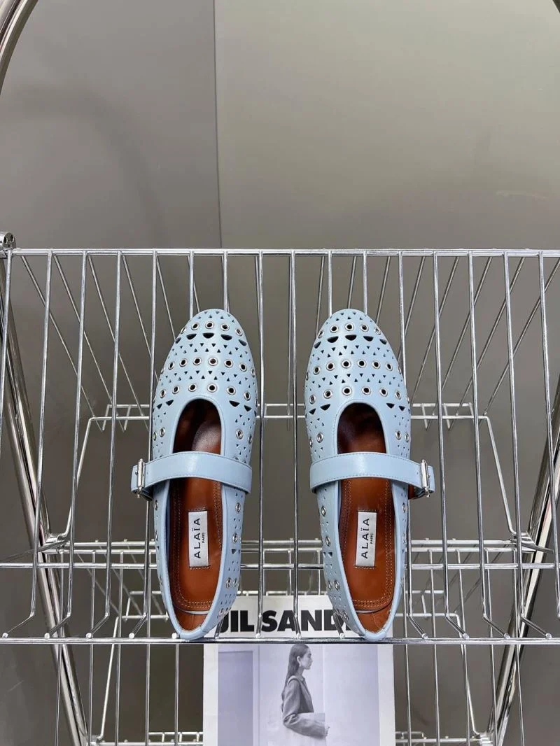 Alaia Shoes ZipUp 8551