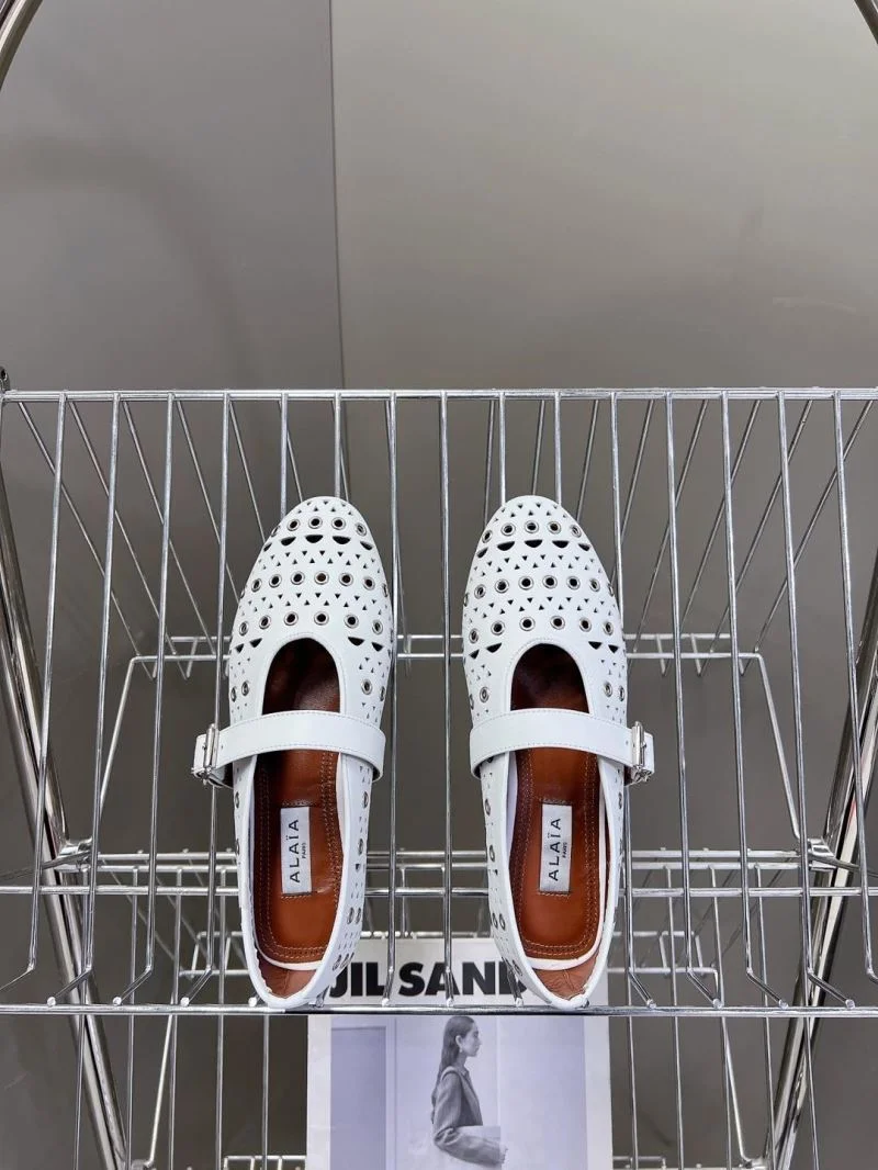 Lightweight Alaia Shoes 8537