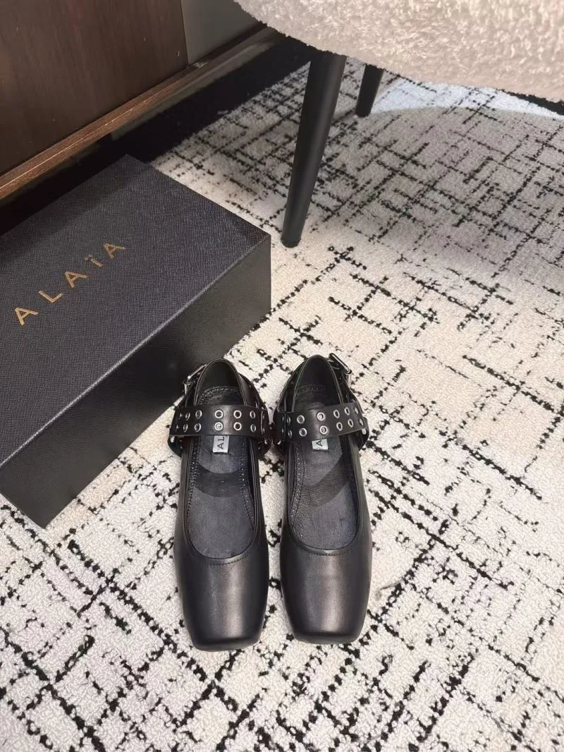 Alaia Shoes Trendsetting 8555