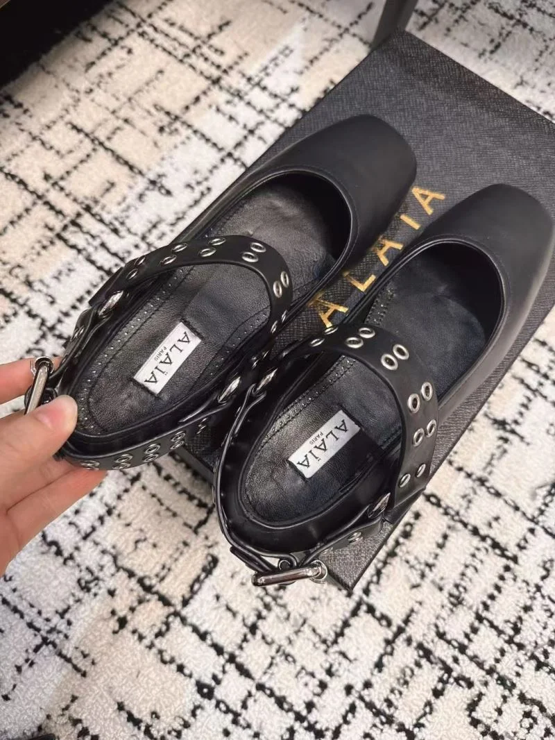 Alaia Shoes Trendsetting 8555