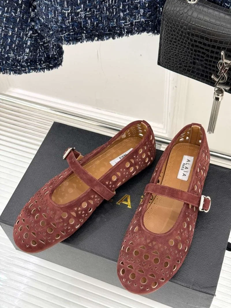 Trendsetting Alaia Shoes 8534