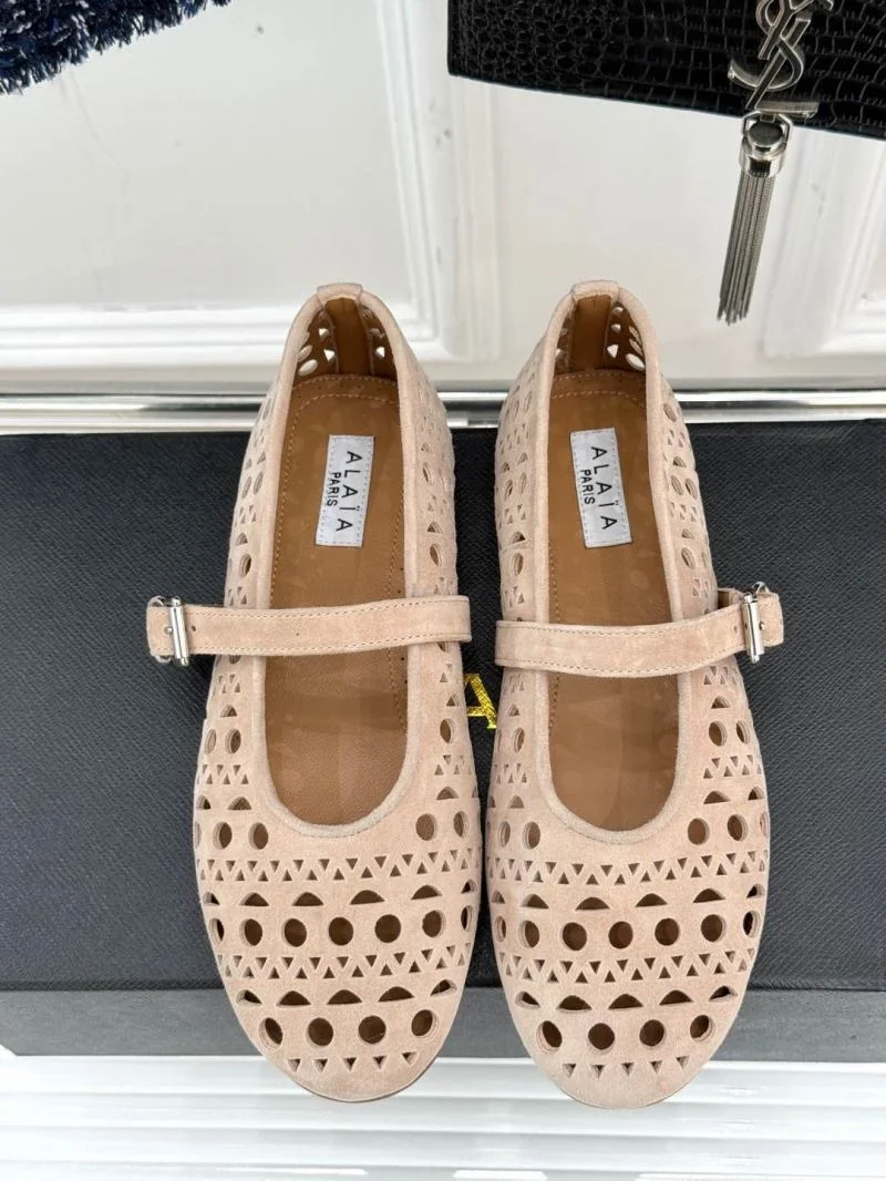 AllSeason Alaia Shoes 8532
