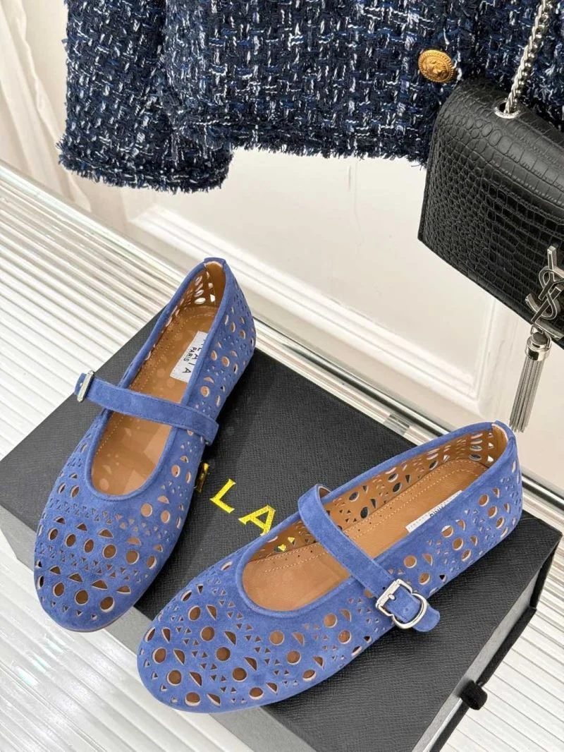 Alaia Shoes OdorResistant 8530