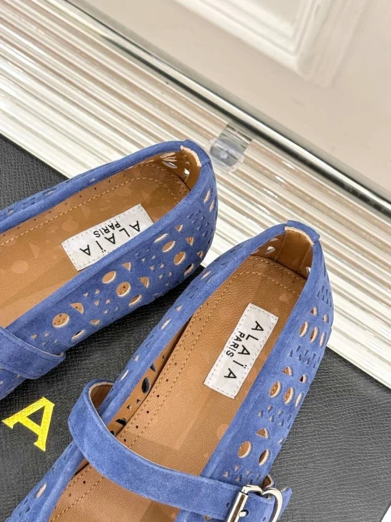 Alaia Shoes OdorResistant 8530